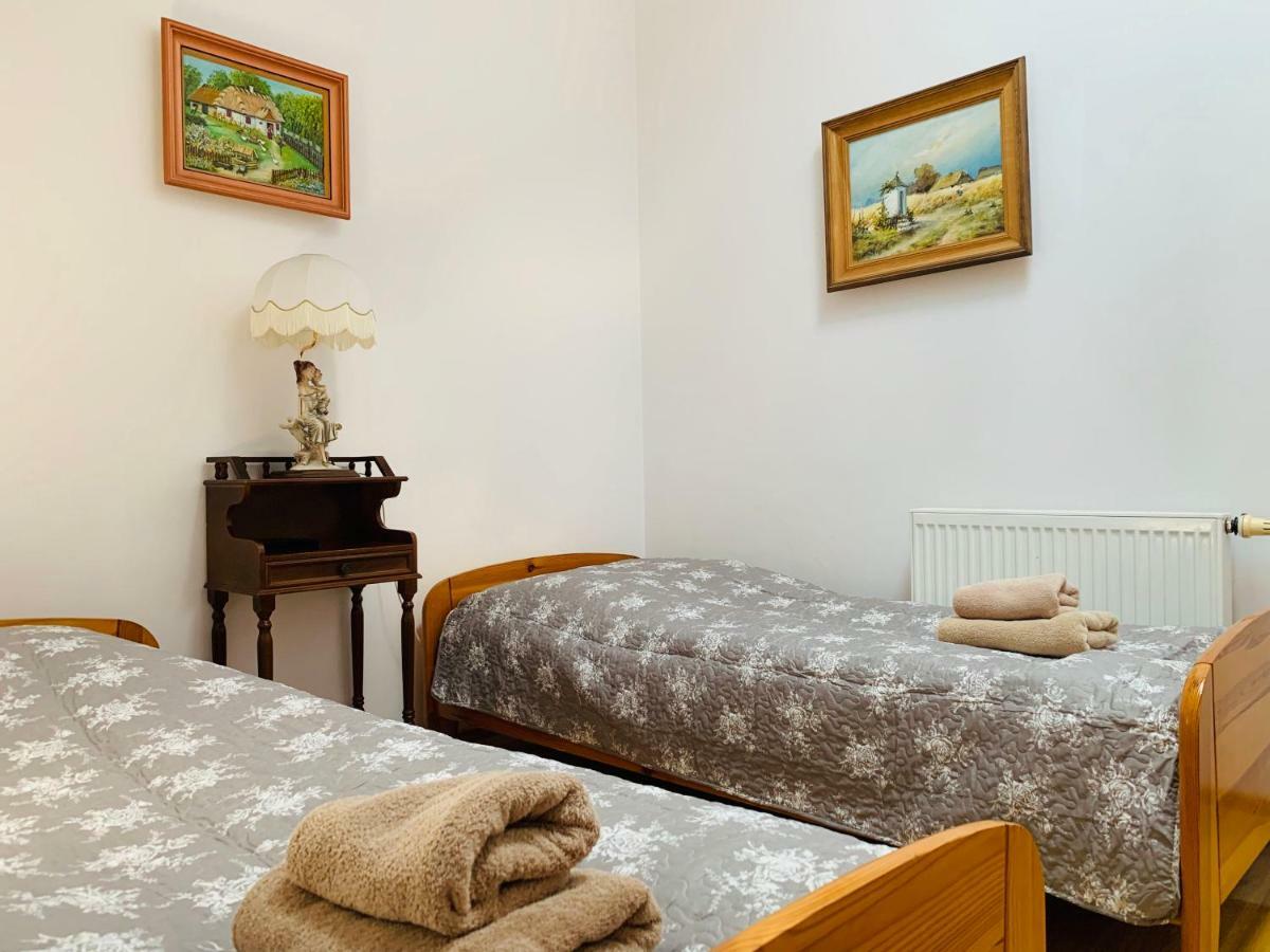 Hotel Kamienica Biala Kazimierz Dolny Esterno foto